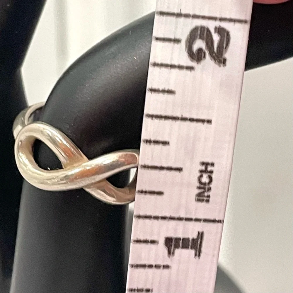 James Avery 925 Sterling Silver Infinity Ring
